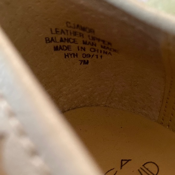 Joan & David Luxe Cjamour Leather Two-Tone Tassel Loafers - 7 - Picture 14 of 14